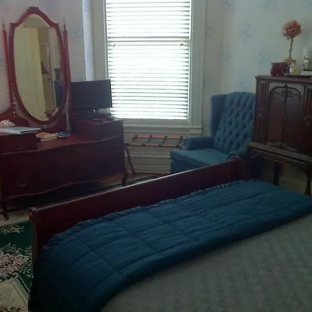 Grand Avenue Bed And Breakfast-2